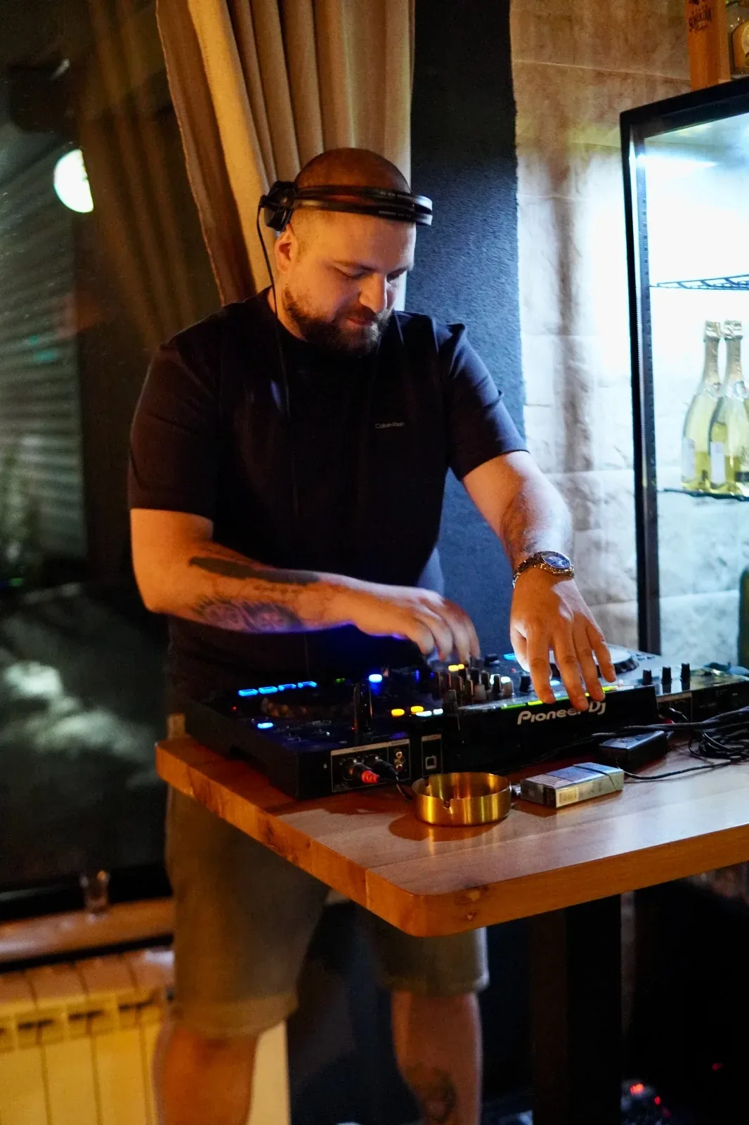 DJ atmosfera u Ko'Ko Baru